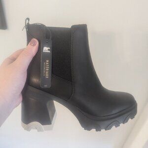 Sorel chelsea booties